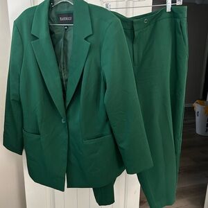 Eloquii Wide Leg Green Suit Set